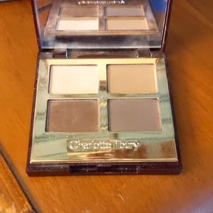 Charlotte Tilbury eyeshadow